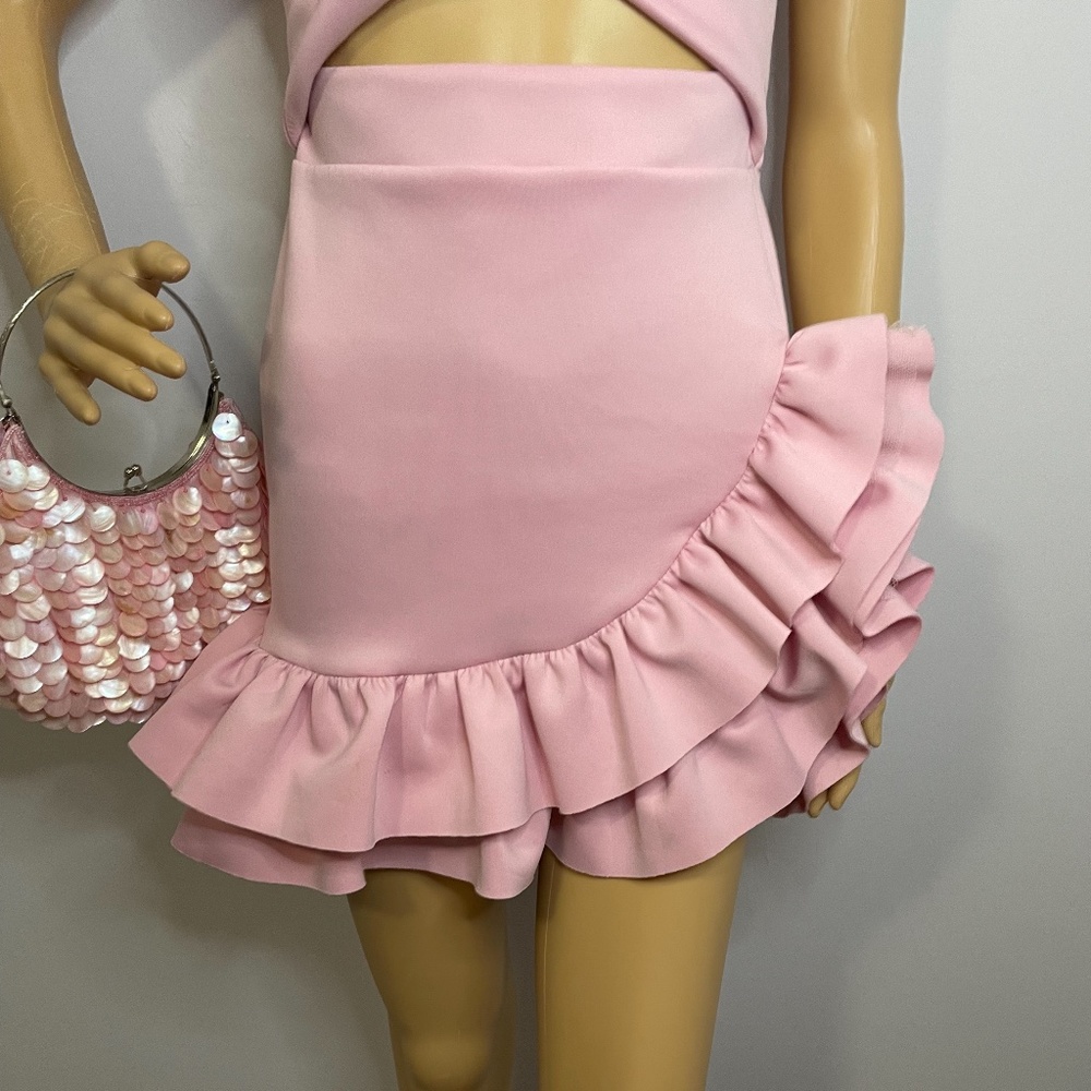 Baby pink off shoulder cutout twist fit flare mini dress w big ruffles and tulle - Picture 6 of 11